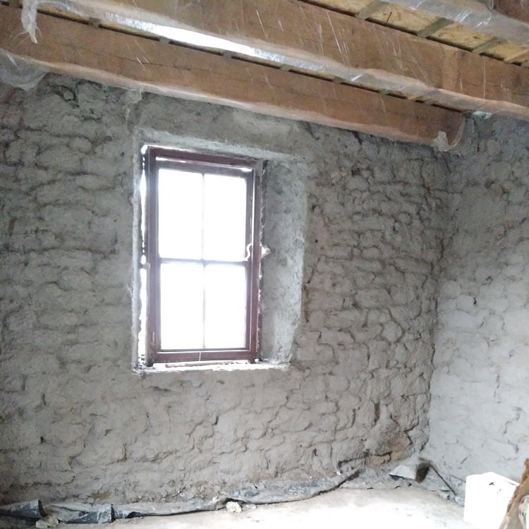 Traditional Lime Plastering - Harling Coat