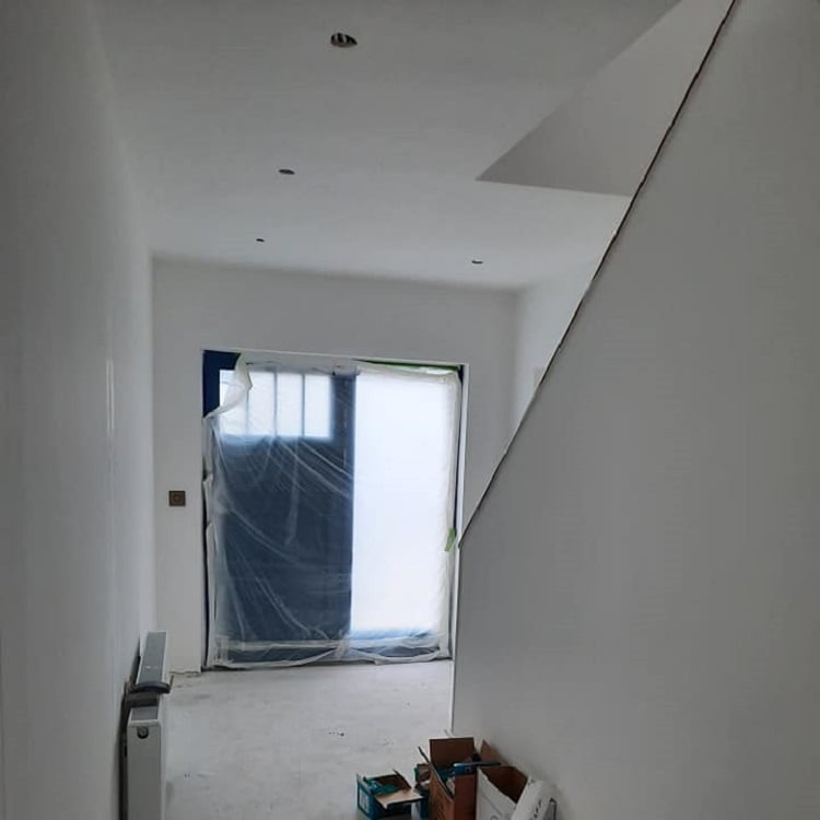 Internal plastering - hallway